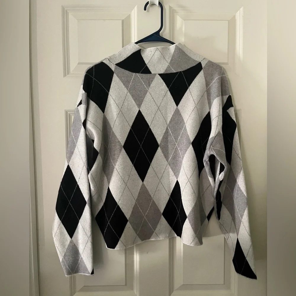 Maeve Anthropologie The Carys Mock Neck Argyle Sweater Size Small Black Gray - Picture 7 of 8